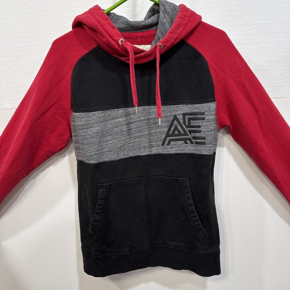 American Eagle Outfitters Men's Pullover Hoodie Red/Black/Gray ~ Size Medium